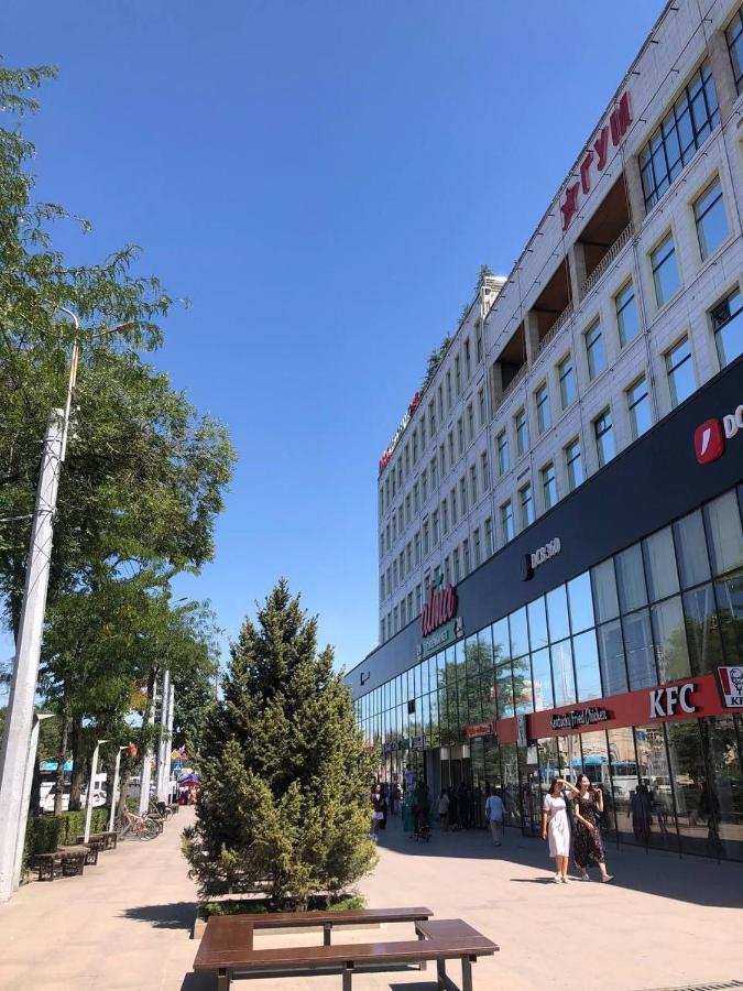 Downtown Homestay Bischkek Exterior foto